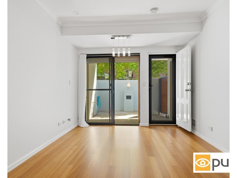 6/20 Park Road, Crawley WA 6009