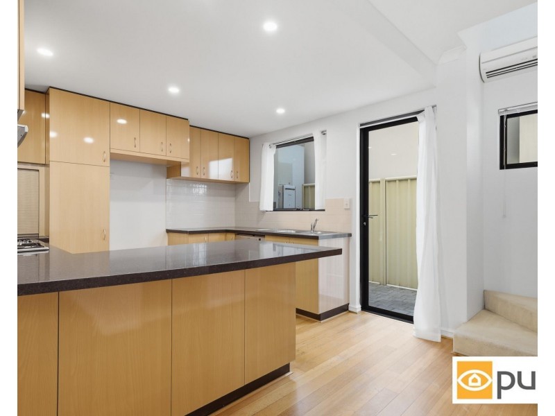 6/20 Park Road, Crawley WA 6009