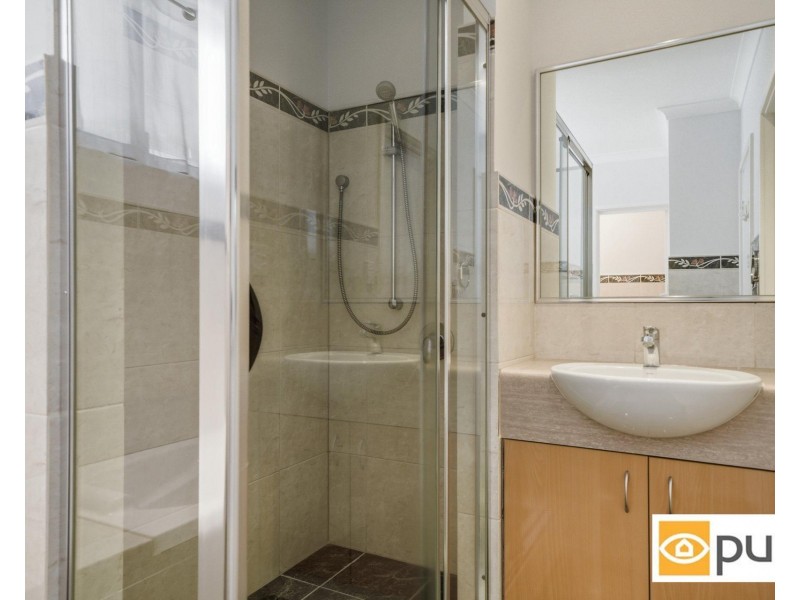 6/20 Park Road, Crawley WA 6009