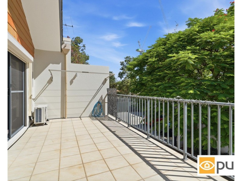 6/20 Park Road, Crawley WA 6009