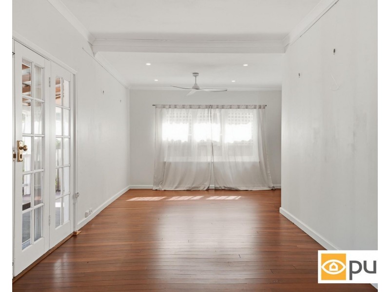 23 Cuthbert Street, Shenton Park WA 6008