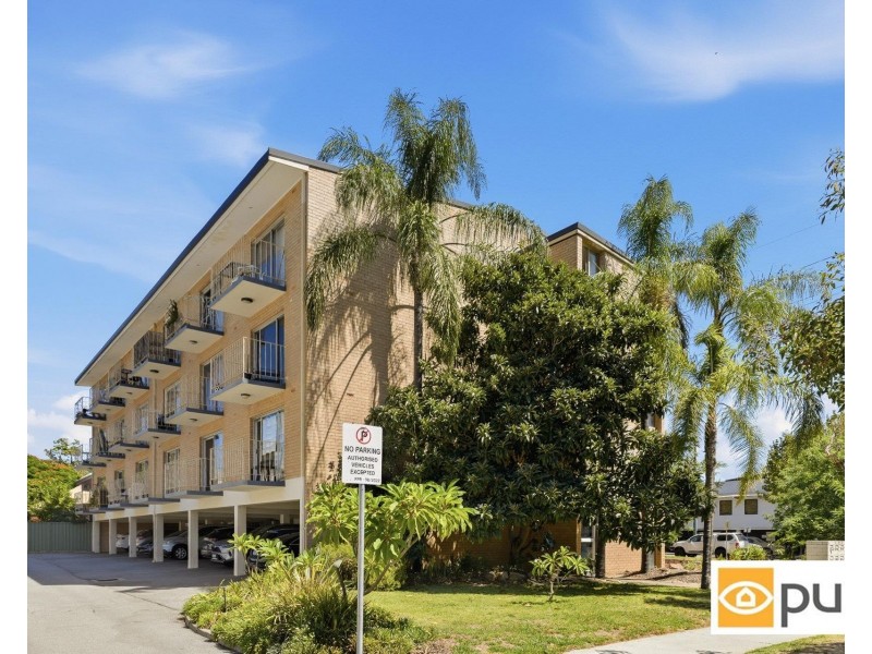 18/212 Hampden Road, Crawley WA 6009