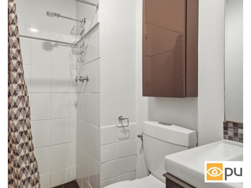 18/212 Hampden Road, Crawley WA 6009