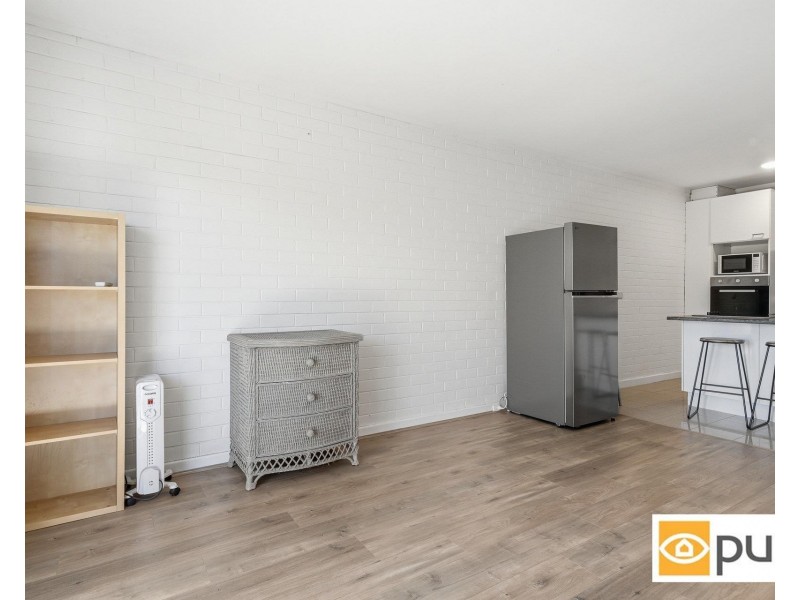 18/212 Hampden Road, Crawley WA 6009