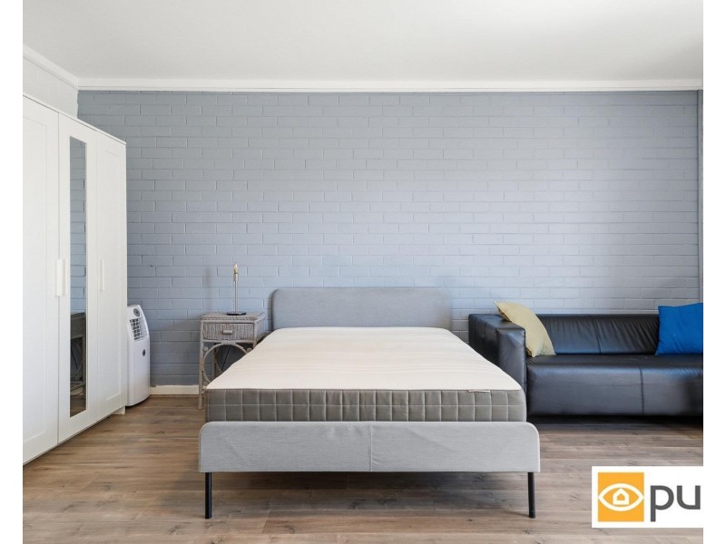 18/212 Hampden Road, Crawley WA 6009