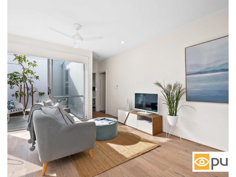 2/25 Recreation Road, Hamilton Hill WA 6163