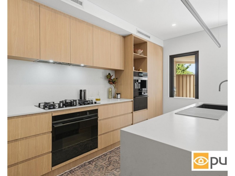 45 Lawrence Street, Bayswater WA 6053