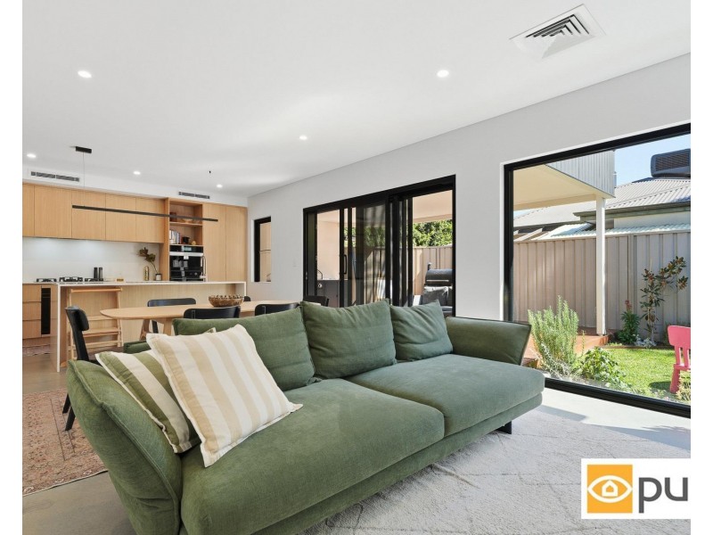 45 Lawrence Street, Bayswater WA 6053