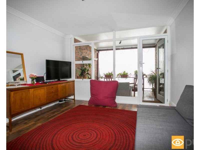 7/93 Stirling Highway, Nedlands WA 6009