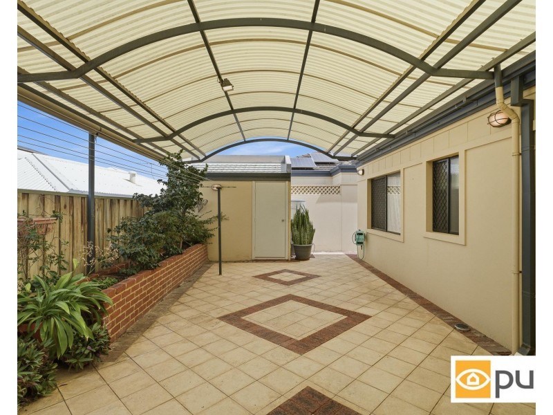 71A Hamilton Street, Stirling WA 6021