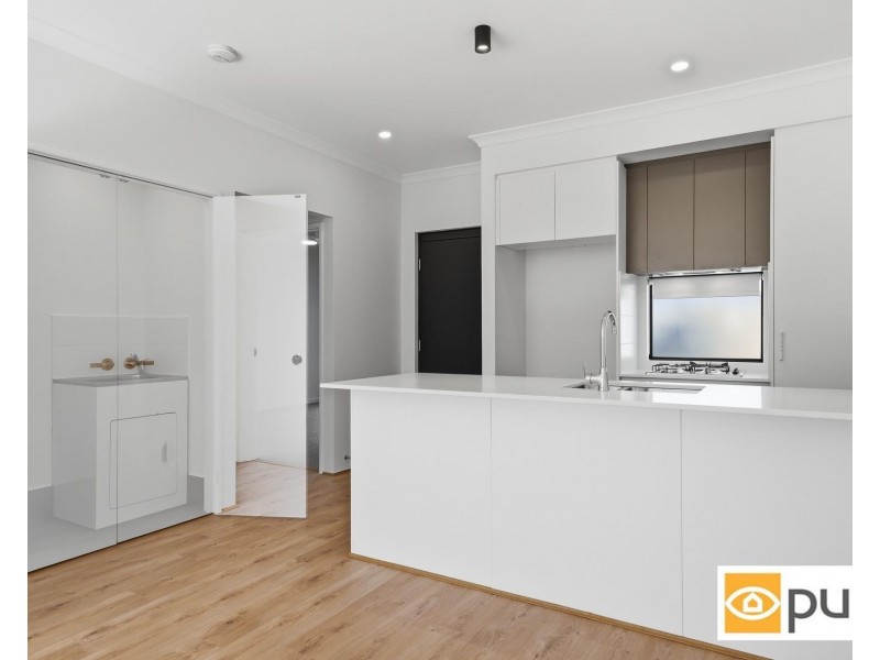 8/19 Reserve Road, Spearwood WA 6163