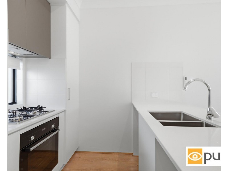 8/19 Reserve Road, Spearwood WA 6163