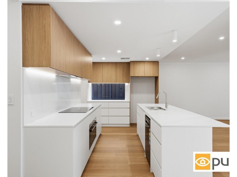 26 Pine Valley Pass, Connolly WA 6027