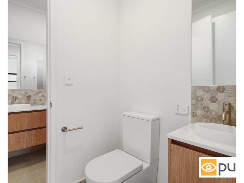 26 Pine Valley Pass, Connolly WA 6027