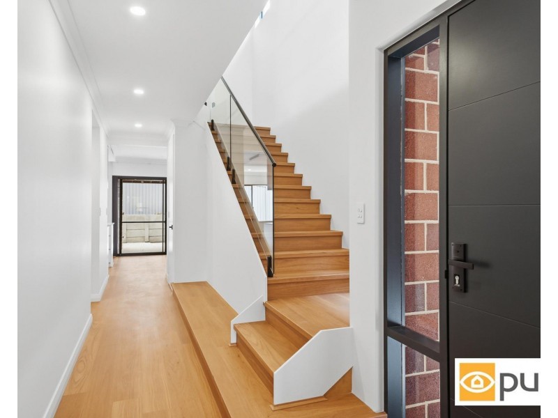 28 Pine Valley Pass, Connolly WA 6027