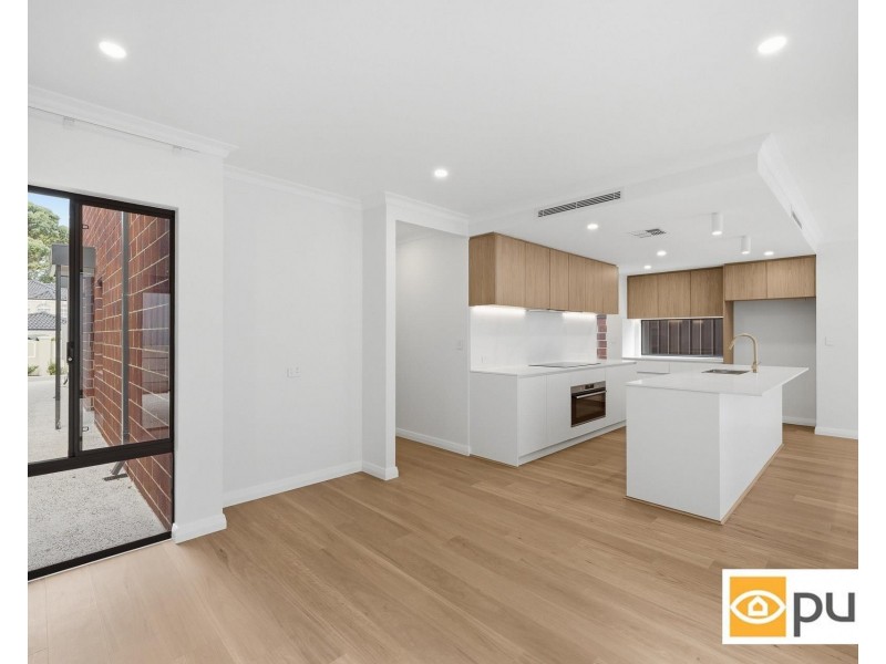 28 Pine Valley Pass, Connolly WA 6027