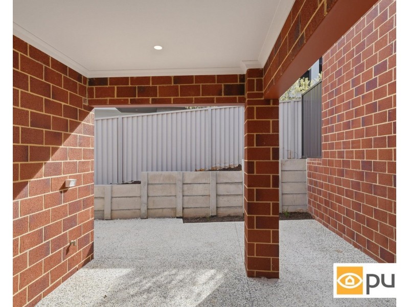 28 Pine Valley Pass, Connolly WA 6027