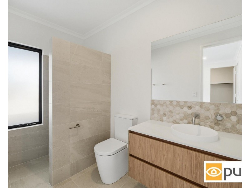 28 Pine Valley Pass, Connolly WA 6027