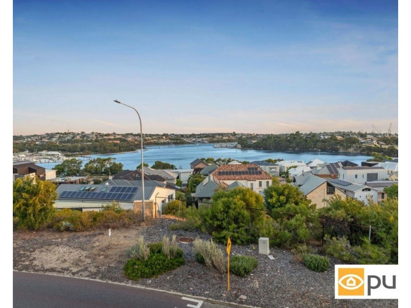 19/9 McCabe Street, North Fremantle WA 6159