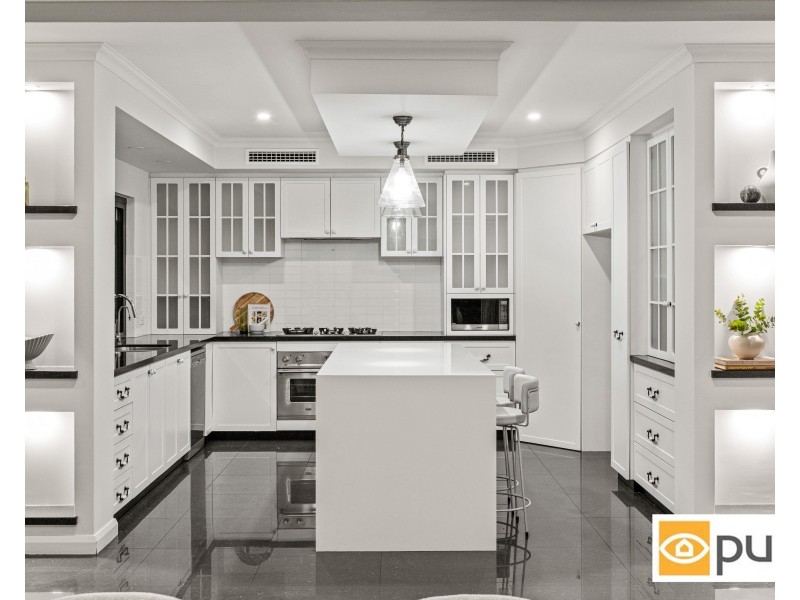 11 Teslin Road, Mount Claremont WA 6010