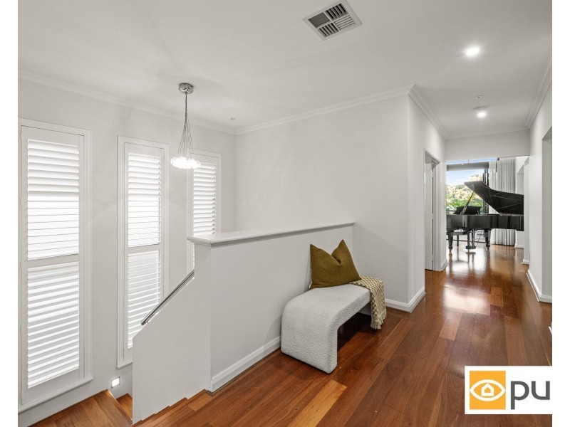 11 Teslin Road, Mount Claremont WA 6010