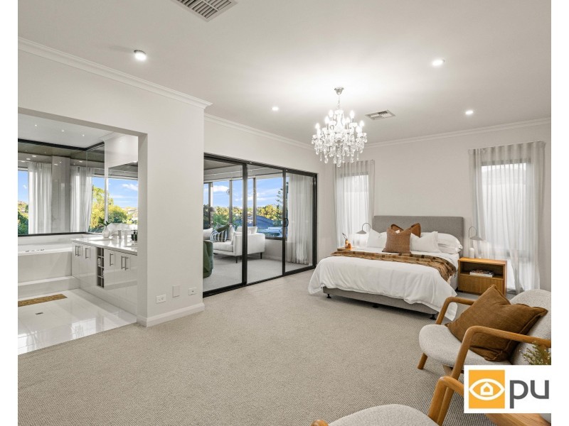 11 Teslin Road, Mount Claremont WA 6010