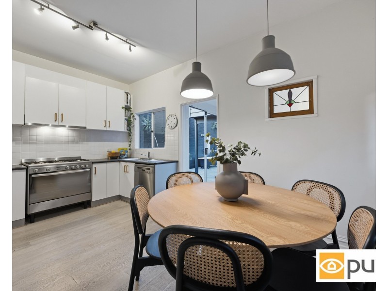 31 Thompson Road, North Fremantle WA 6159