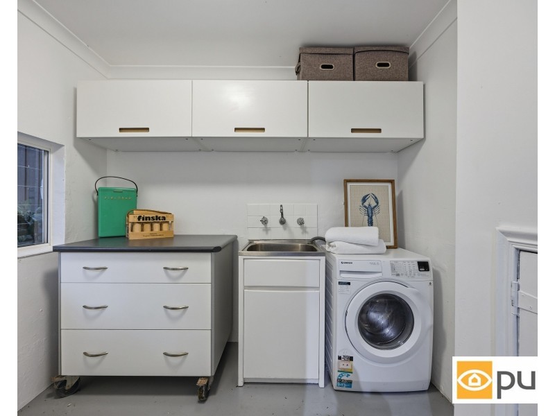 31 Thompson Road, North Fremantle WA 6159