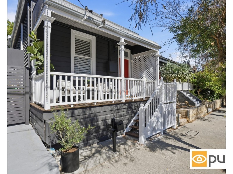 31 Thompson Road, North Fremantle WA 6159