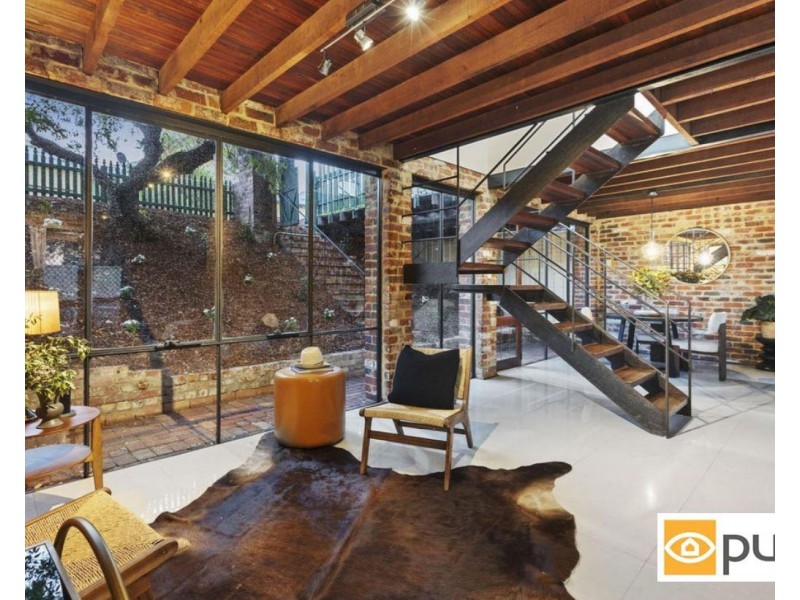 25 Bolton Place, Fremantle WA 6160