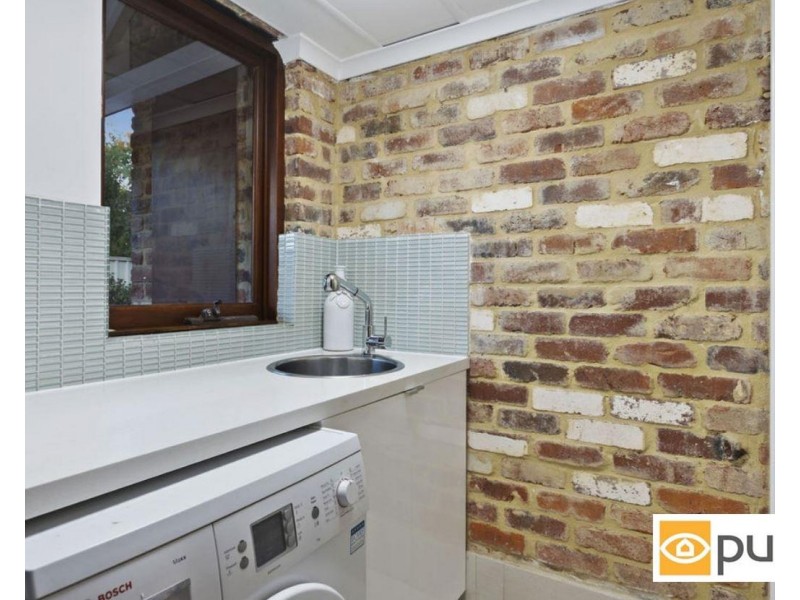 25 Bolton Place, Fremantle WA 6160