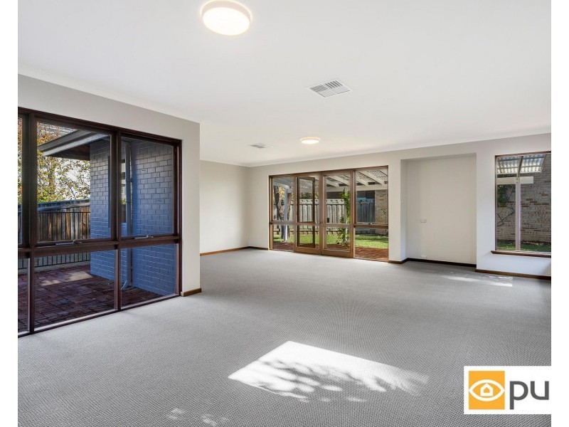 11 Mayfair Street, Mount Claremont WA 6010