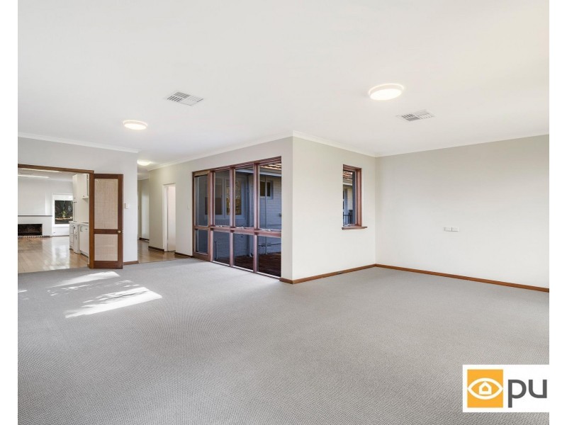 11 Mayfair Street, Mount Claremont WA 6010