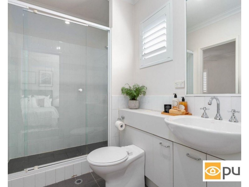 4/17 Troy Terrace, Daglish WA 6008