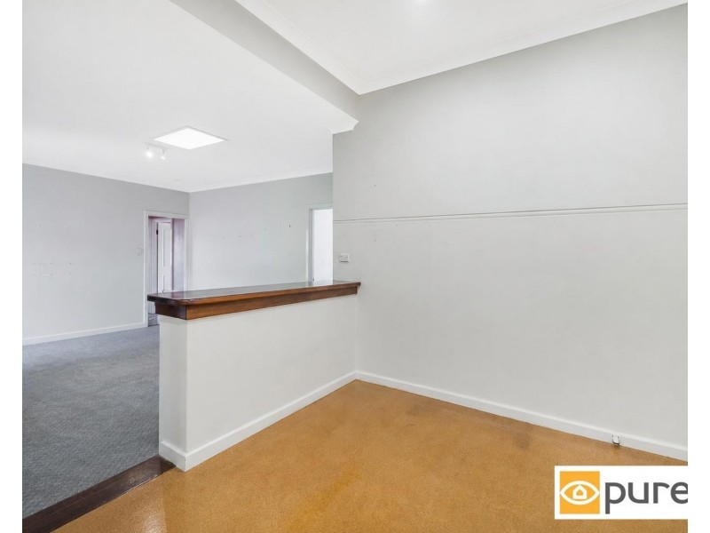 323 Salvado Road, Floreat WA 6014