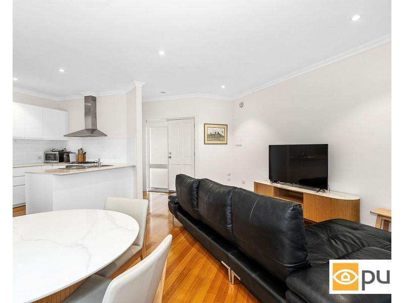 6/7 Keightley Road East, Shenton Park WA 6008