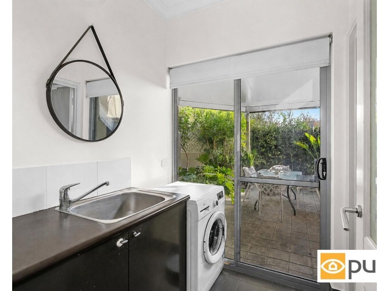 6/7 Keightley Road East, Shenton Park WA 6008