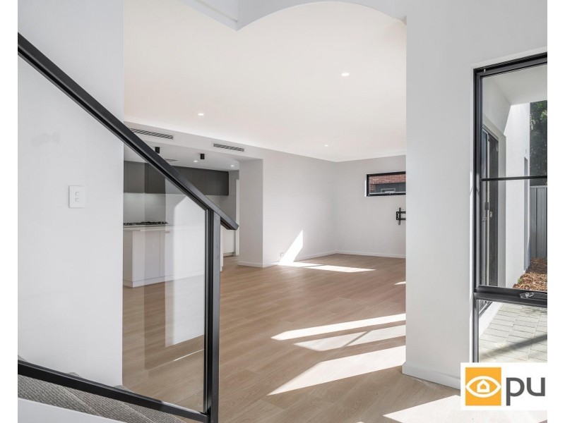 1/55 Davilak Avenue, Hamilton Hill WA 6163