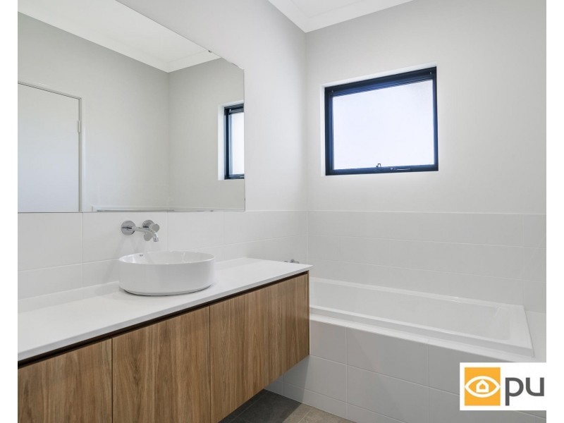 1/55 Davilak Avenue, Hamilton Hill WA 6163
