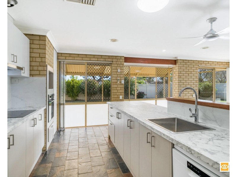 1 San Miguel Drive, Leeming WA 6149