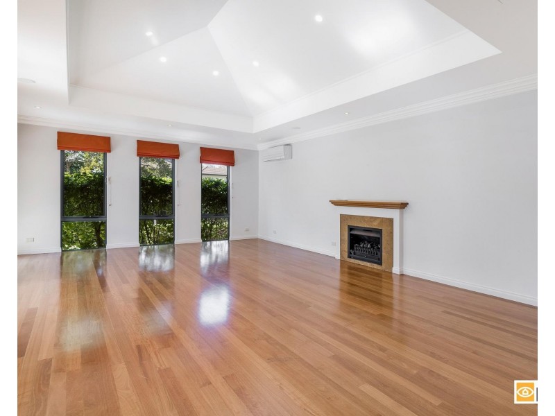 14 Hynes Road, Dalkeith WA 6009
