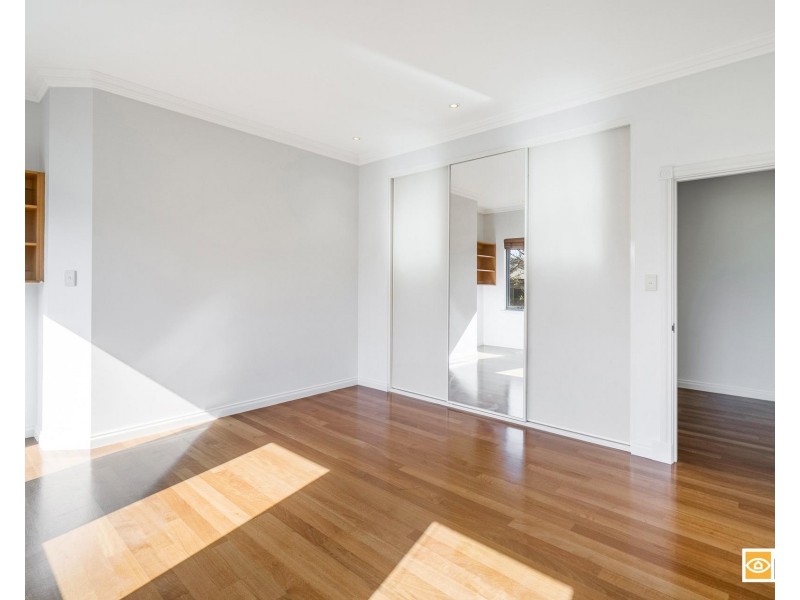 14 Hynes Road, Dalkeith WA 6009