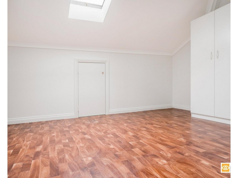 14 Hynes Road, Dalkeith WA 6009