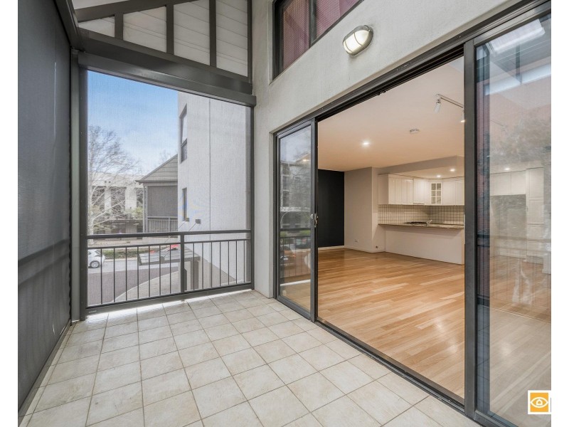 8/4 Centro Avenue, Subiaco WA 6008