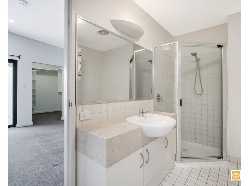8/4 Centro Avenue, Subiaco WA 6008