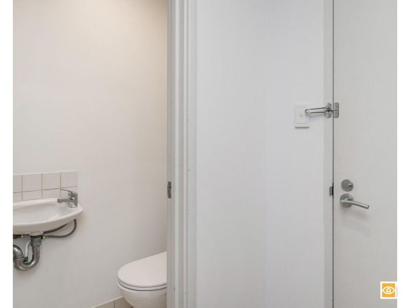 8/4 Centro Avenue, Subiaco WA 6008