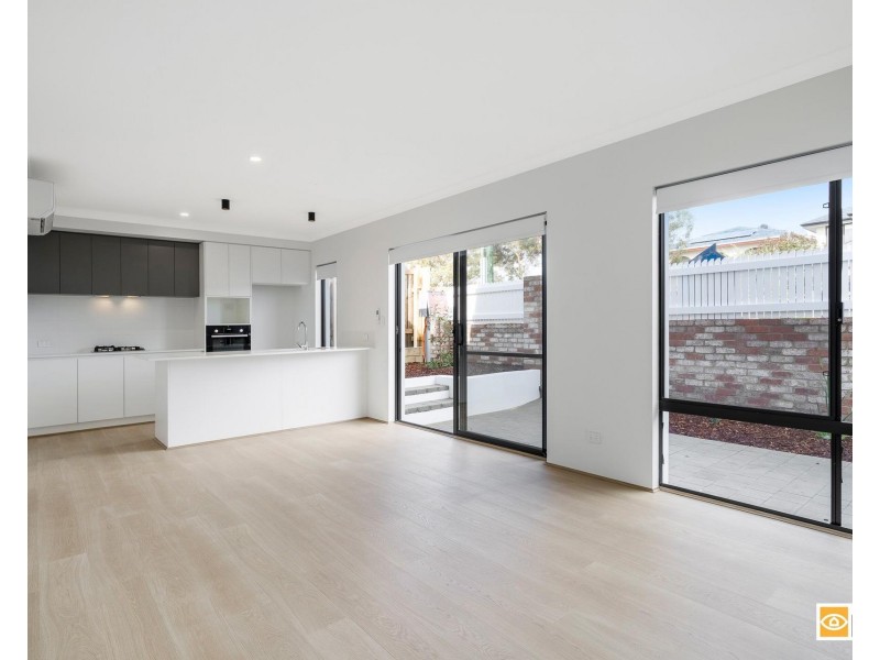 11/88 Winfield Street, Hamilton Hill WA 6163