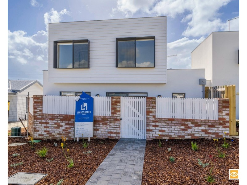 11/88 Winfield Street, Hamilton Hill WA 6163