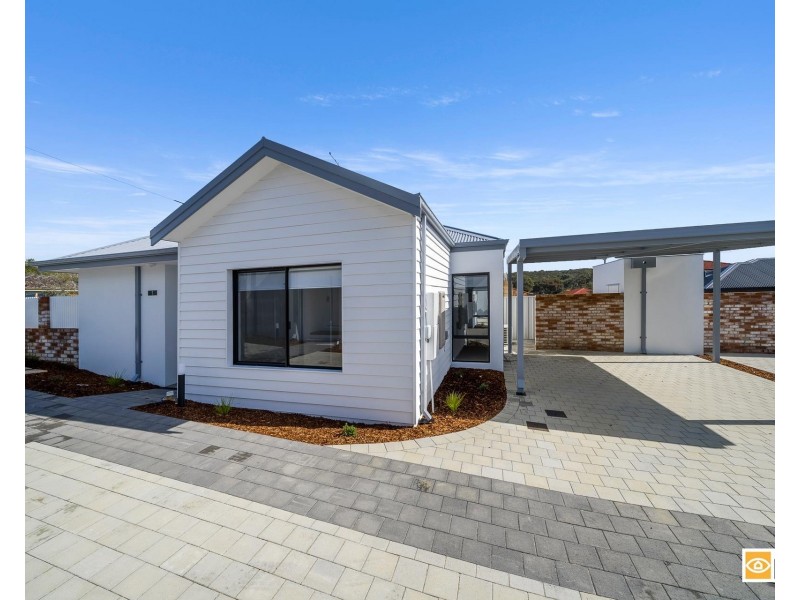 2/88 Winfield Street, Hamilton Hill WA 6163