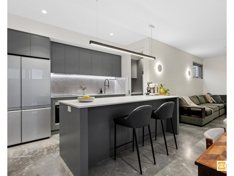 10 Purvis Street, Hamilton Hill WA 6163